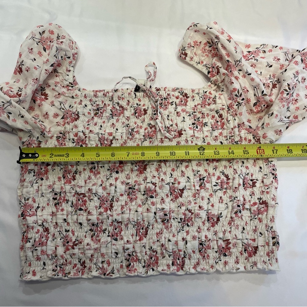American Eagle Size XL Cropped Pink Beige Floral Long Sleeve Puffy Sleeve Blouse - Picture 13 of 13